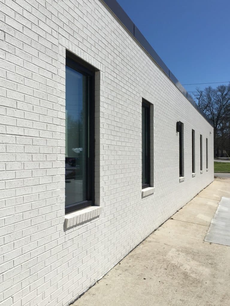 Exterior of side of building for White Oak Pediatric Dentistry in Carrollton, GA.