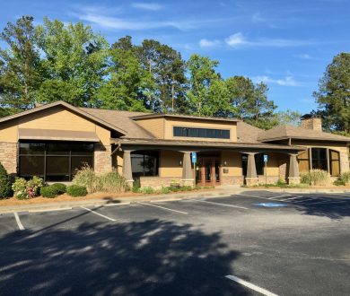 Exterior front side view of Mahaffey Orthodontics office building in Peachtree City. GA.