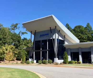 Exterior front view of Aventure Aviation building in Peachtree City, GA
