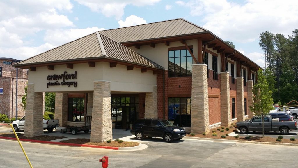 Exterior of Crawford Plastic Surgery Ambulatory Surgery Center building in Kennesaw, GA.